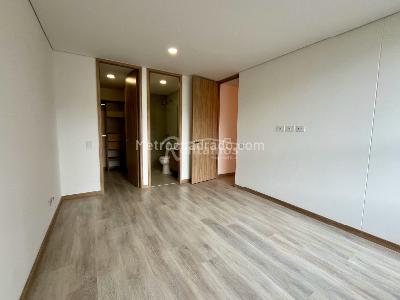 Apartamento de 2 alcobas en venta en San Jose, Sabaneta, 72 m² · foto 15 de 19