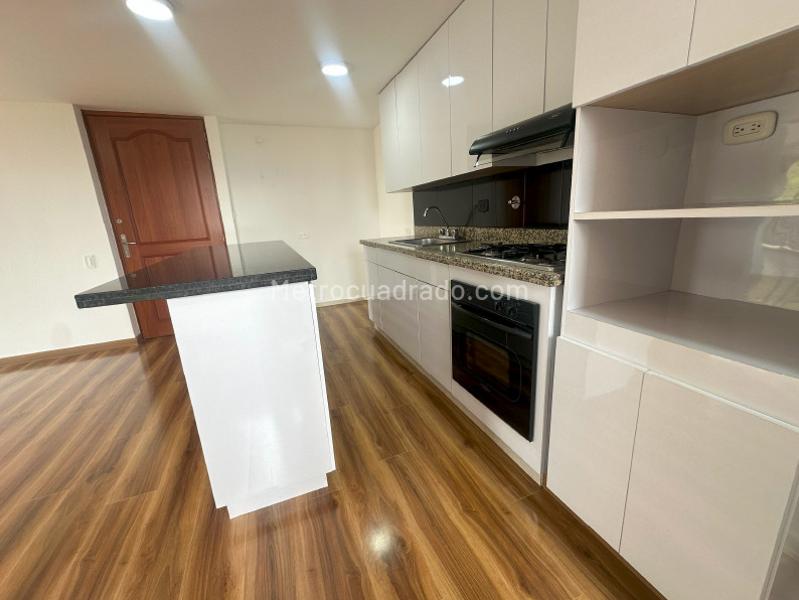 Apartamento de 3 Alcobas en El Poblado cerca de El Tesoro - 3