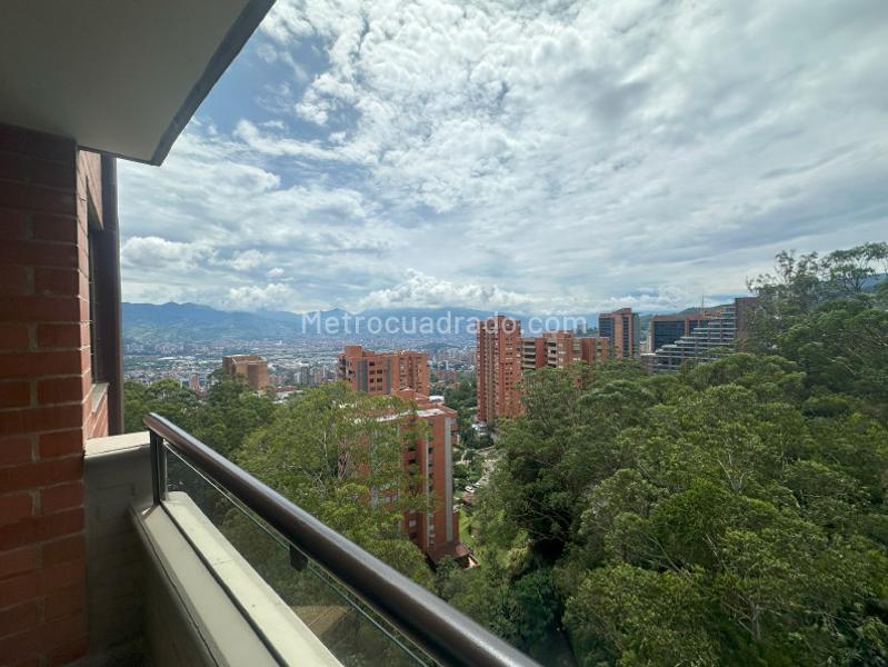 Apartamento de 3 Alcobas en El Poblado cerca de El Tesoro - 5