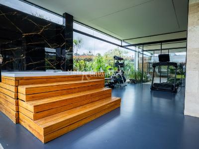 Casa de 5 alcobas en venta en Las Palmas, Envigado, 664 m² · foto 6 de 20