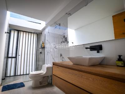 Casa de 5 alcobas en venta en Las Palmas, Envigado, 664 m² · foto 14 de 20