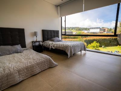 Casa de 5 alcobas en venta en Las Palmas, Envigado, 664 m² · foto 16 de 20
