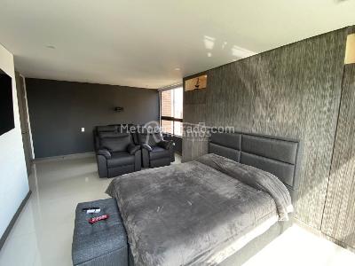 Apartamento en venta en Loma De Las Brujas, Envigado · foto 3 de 18
