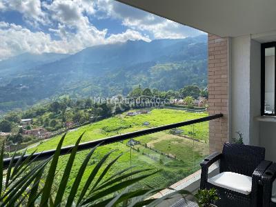 Apartamento en venta en Loma De Las Brujas, Envigado · foto 10 de 18