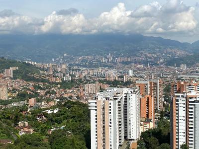 Apartamento en venta en Loma De Las Brujas, Envigado · foto 12 de 18