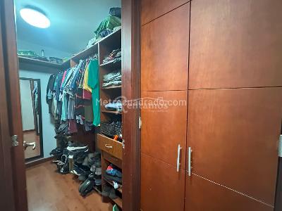 Apartamento de 3 alcobas en venta en Loma Los Benedictinos, Envigado, 177 m² · foto 13 de 20