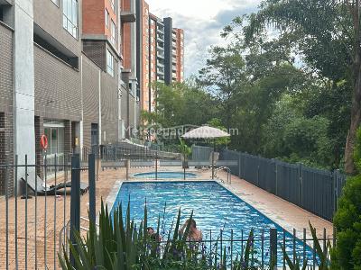 Apartamento de 3 alcobas en venta en Loma Los Benedictinos, Envigado, 177 m² · foto 17 de 20