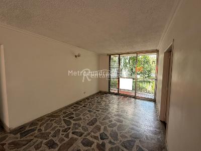 Apartamento de 4 alcobas en venta en Patio Bonito, Medellín, 136 m² · foto 18 de 20