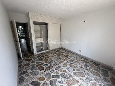 Apartamento de 4 alcobas en venta en Patio Bonito, Medellín, 136 m² · foto 10 de 20
