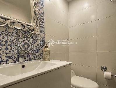 Casa de 4 alcobas en arriendo en El Tesoro, Medellín, 250 m² · foto 9 de 20