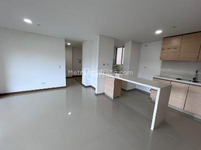 Apartamento de 3 alcobas en venta en La Doctora, Sabaneta, 88 m² · foto 9 de 20