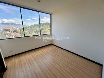 Apartamento de 4 alcobas en venta en Las Palmas, Medellín, 160 m² · foto 13 de 20