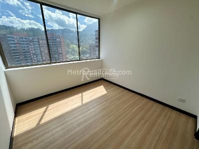 Apartamento de 4 alcobas en venta en Las Palmas, Medellín, 160 m² · foto 15 de 20