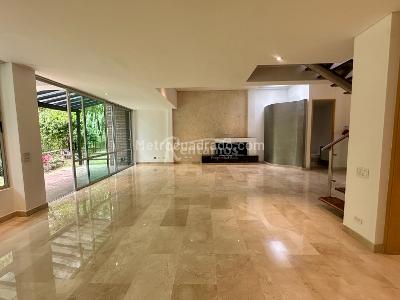 Casa en arriendo en Loma Del Atravesado, Envigado · foto 8 de 20