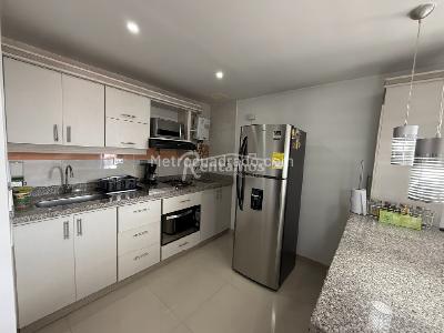 Apartaestudio en arriendo en La Frontera, Medellín · foto 4 de 13