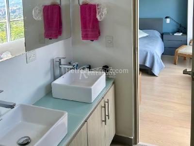 Casa de 3 alcobas en venta en Loma El Atravesado, Envigado, 308 m² · foto 7 de 20