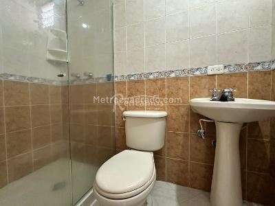 Apartamento en venta en El Portal, Envigado · foto 8 de 20