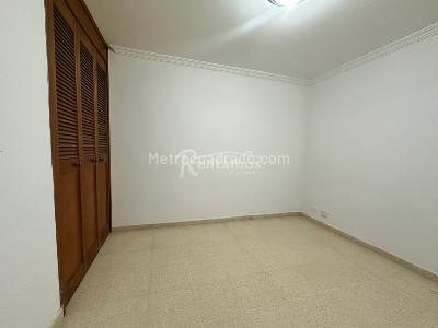 Apartamento en venta en El Portal, Envigado · foto 14 de 20