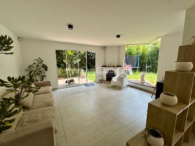 Casa de 5 alcobas en venta en El Poblado, Medellín, 350 m² · foto 4 de 17