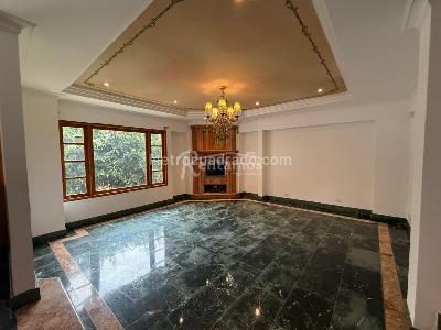 Casa en arriendo en El Poblado, Medellín · foto 7 de 20