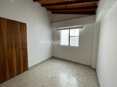 Apartamento de 4 alcobas en venta en Calasanz, Medellín, 215 m² · foto 14 de 20
