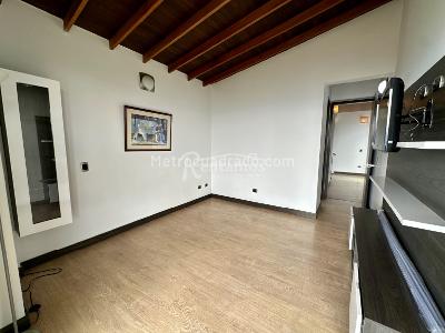Casa de 3 alcobas en venta en Altos Del Poblado, Medellín, 1800 m² · foto 19 de 20