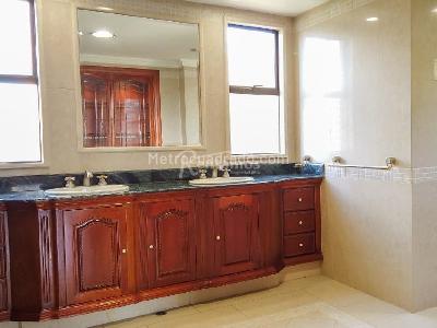 Apartamento en venta en El Poblado, Medellín · foto 9 de 14