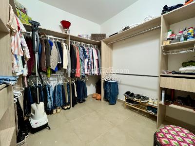 Casa de 3 alcobas en venta en Loma El Atravesado, Envigado, 286 m² · foto 16 de 20