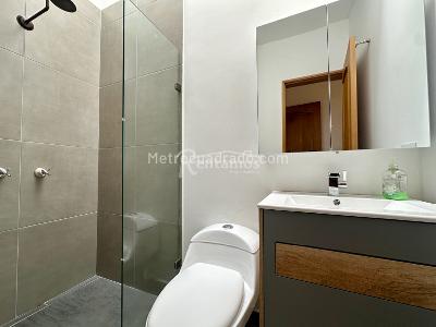 Casa de 4 alcobas en venta en El Esmeraldal, Envigado, 450 m² · foto 5 de 20