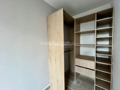 Apartamento de 2 alcobas en venta en Vereda Pan De Azucar, Sabaneta, 53 m² · foto 11 de 16