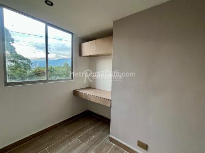 Apartamento de 2 alcobas en venta en Vereda Pan De Azucar, Sabaneta, 53 m² · foto 13 de 16