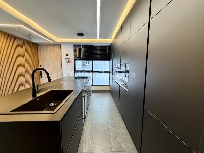 Apartamento de 2 alcobas en venta en Los Naranjos, Medellín, 156 m² · foto 11 de 15