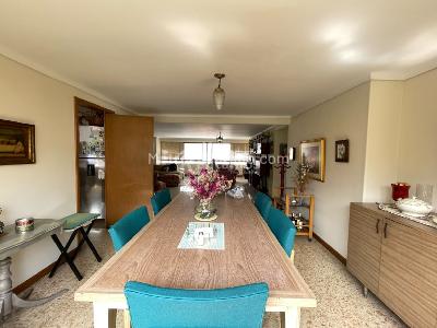 Apartamento de 3 alcobas en venta en Castropol, Medellín, 230 m² · foto 5 de 20