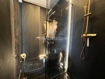 Apartaestudio en venta en Loma Del Escobero, Envigado, 79 m² · foto 19 de 20