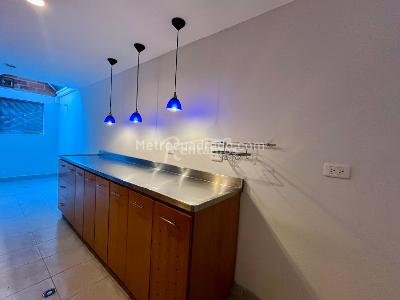 Casa de 3 alcobas en venta en La Frontera, Medellín, 200 m² · foto 8 de 20