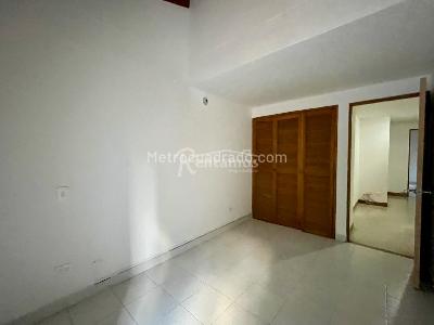Casa de 3 alcobas en venta en La Frontera, Medellín, 200 m² · foto 10 de 20