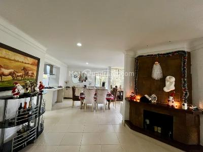 Apartamento en venta en El Poblado, Medellín · foto 6 de 20