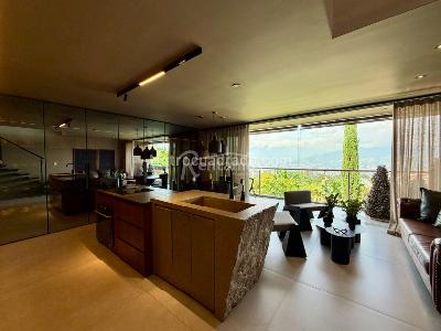 Casa de 3 alcobas en venta en Loma El Atravesado, Envigado, 223 m² · foto 8 de 20