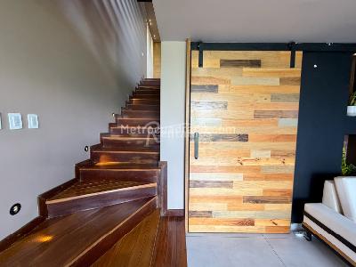 Casa de 3 alcobas en venta en Loma El Atravesado, Envigado, 223 m² · foto 14 de 20