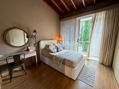 Casa de 3 alcobas en venta en Loma El Atravesado, Envigado, 223 m² · foto 19 de 20