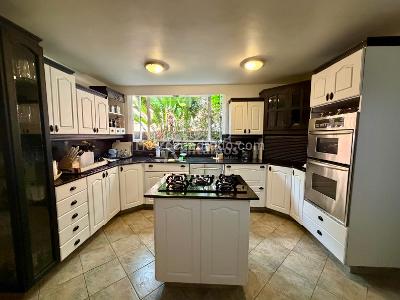 Casa de 3 alcobas en venta en Benedictinos, Envigado, 400 m² · foto 3 de 16