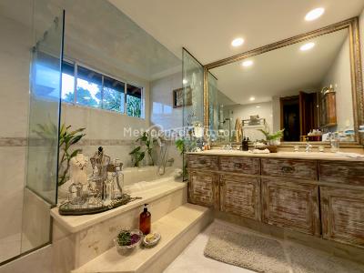 Casa de 3 alcobas en venta en Benedictinos, Envigado, 400 m² · foto 12 de 16