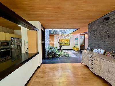 Casa de 4 alcobas en venta en Loma El Atravesado, Envigado, 345 m² · foto 6 de 20