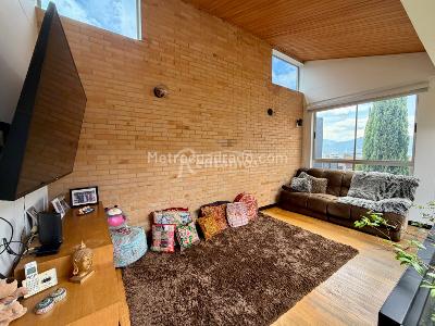 Casa de 4 alcobas en venta en Loma El Atravesado, Envigado, 345 m² · foto 15 de 20