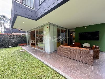 Casa de 4 alcobas en venta en Loma El Atravesado, Envigado, 345 m² · foto 17 de 20