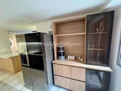 Apartamento de 3 alcobas en venta en Benedictinos, Envigado, 117 m² · foto 5 de 11