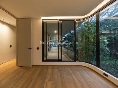 Apartamento en venta en El Campestre, Medellín · foto 12 de 17
