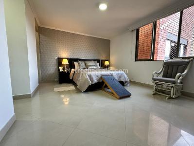Apartamento en venta en El Poblado, Medellín · foto 3 de 20