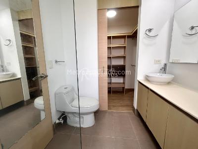 Apartamento de 3 alcobas en venta en Loma Del Chocho, Envigado, 130 m² · foto 7 de 20