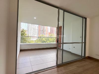Apartamento de 3 alcobas en venta en Loma Del Chocho, Envigado, 130 m² · foto 8 de 20
